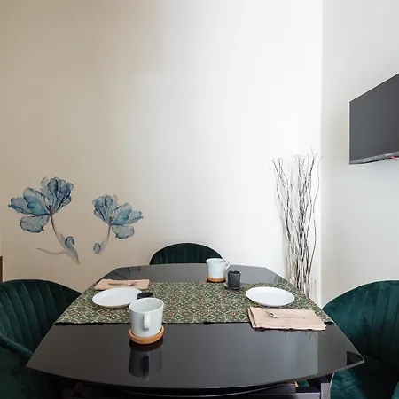 Cattaneo Monti Delizioso E Nuovissimo アパート *