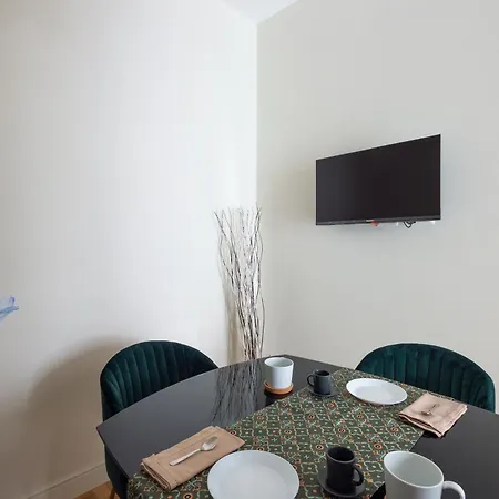 Cattaneo Monti Delizioso E Nuovissimo アパート ローマ