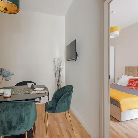 Cattaneo Monti Delizioso E Nuovissimo アパート ローマ